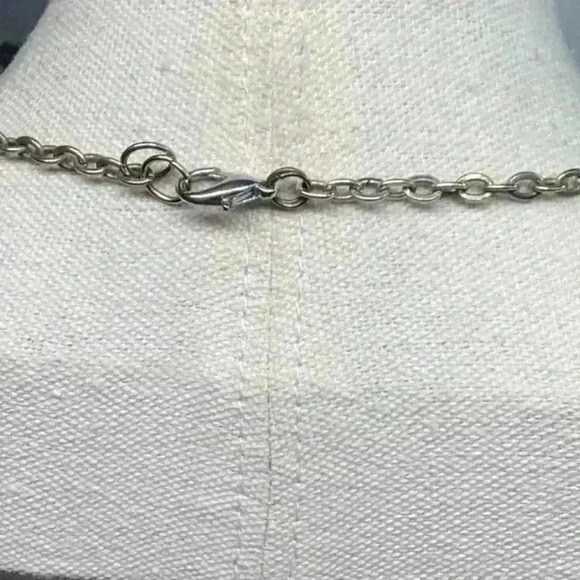 Purple and Silver Metal Chain Necklace - Picture 3 of 3